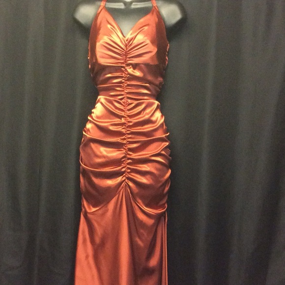 Jessica McClintock Dresses & Skirts - Sz 8 Jessica McClintock Bronze Hourglasses Gown